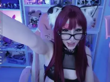Nanka-bananka  live sex cam