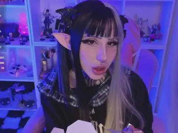 Nanka-bananka  live sex cam