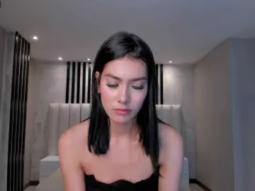 NiaSalvatore  live sex cam