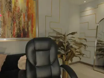 NiaSalvatore  live sex cam