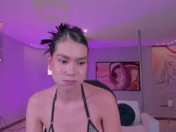 NiaSalvatore  live sex cam