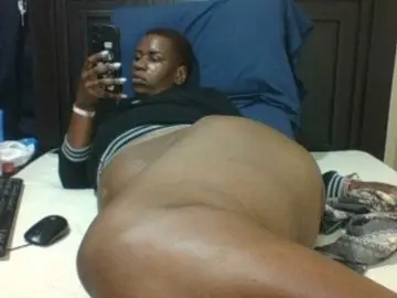 Sexyblacktits  live sex cam