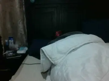 Sexyblacktits  live sex cam