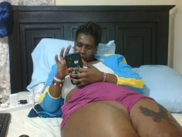 Sexyblacktits  live sex cam