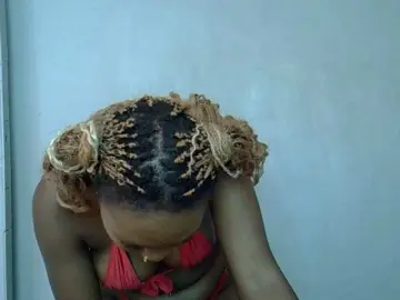 SpicyMackenzie1  live sex cam