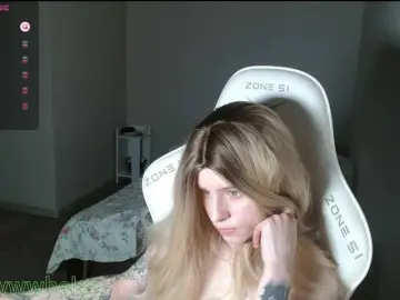 Kissesliza  live sex cam