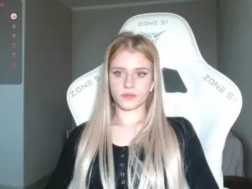 Kissesliza  live sex cam