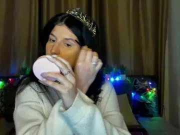 AliannaSoloKisses  live sex cam