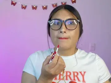 Andrewbi  live sex cam