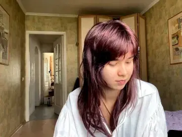 AngelinaVier  live sex cam