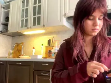 AngelinaVier  live sex cam