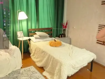 AnnyYammy  live sex cam