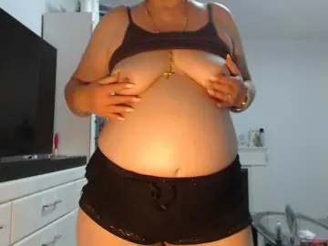 Emyllywhite  live sex cam