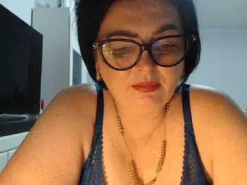 Emyllywhite  live sex cam