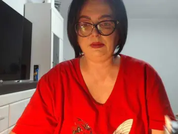 Emyllywhite  live sex cam