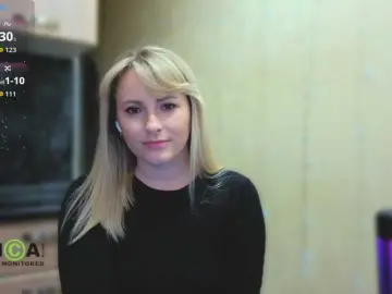 Goood-girl  live sex cam