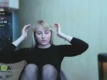 Goood-girl  live sex cam