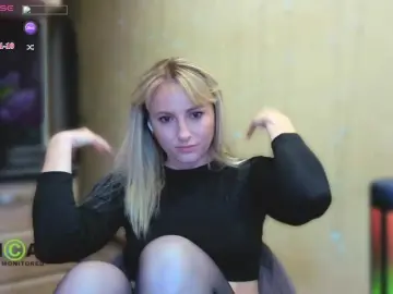 Goood-girl  live sex cam