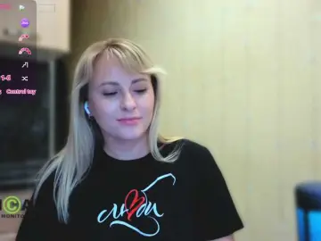 Goood-girl  live sex cam