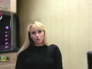 Goood-girl  live sex cam
