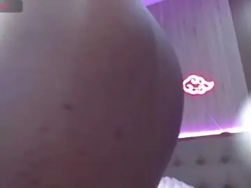 Jee-ssu  live sex cam