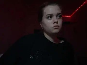 LilianFonner  live sex cam