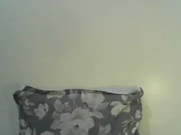 Mystiq-Ella  live sex cam