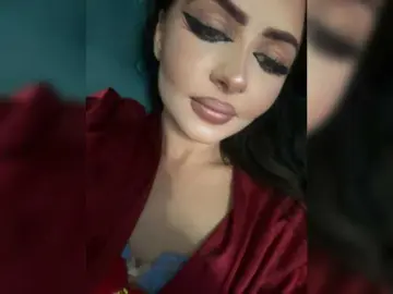 RoyalMinds  live sex cam