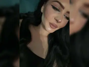 RoyalMinds  live sex cam