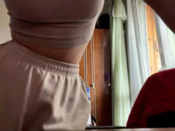 ShellaGoldthorpe  live sex cam