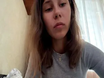 ShellaGoldthorpe  live sex cam