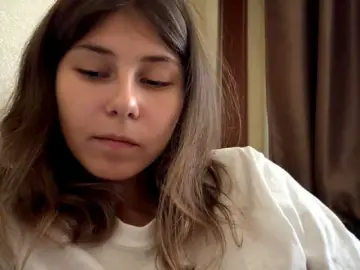 ShellaGoldthorpe  live sex cam