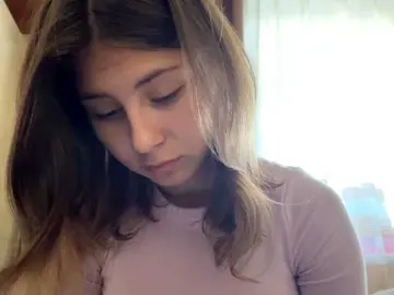 ShellaGoldthorpe  live sex cam