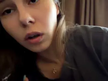 ShellaGoldthorpe  live sex cam