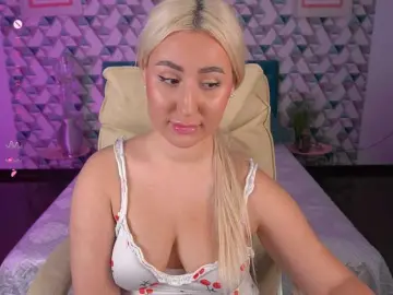 ViolaMe  live sex cam