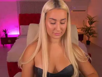 ViolaMe  live sex cam
