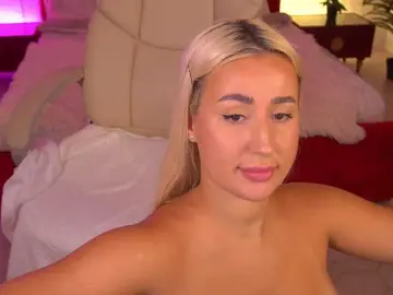 ViolaMe  live sex cam