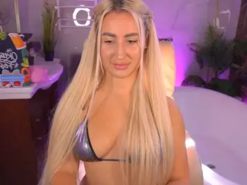 ViolaMe  live sex cam