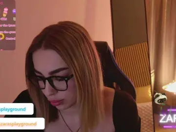 ZarasPlayground  live sex cam