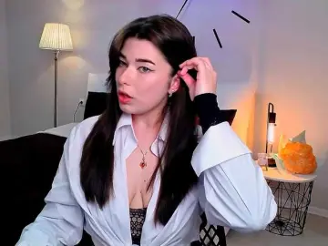 Buckssbunny  live sex cam