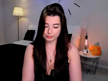 Buckssbunny  live sex cam