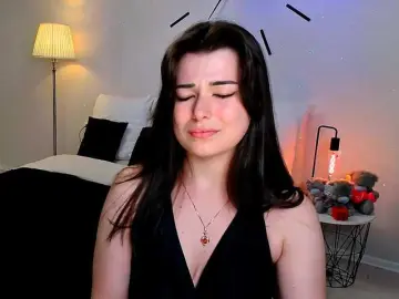 Buckssbunny  live sex cam