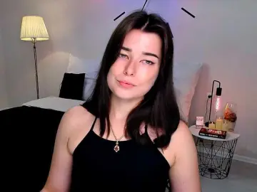 Buckssbunny  live sex cam