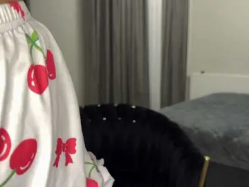 Fadeaway15  live sex cam
