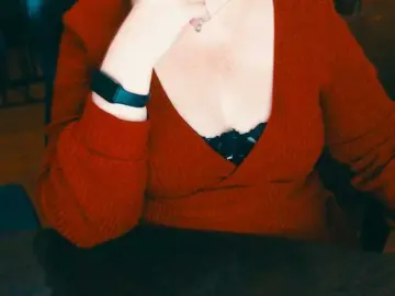 Alisa1917  live sex cam