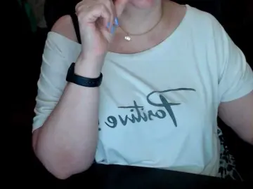 Alisa1917  live sex cam