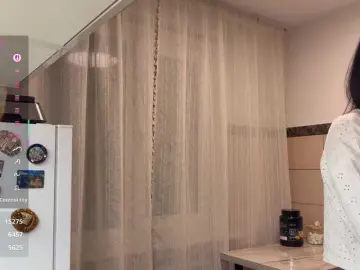 Buffi  live sex cam