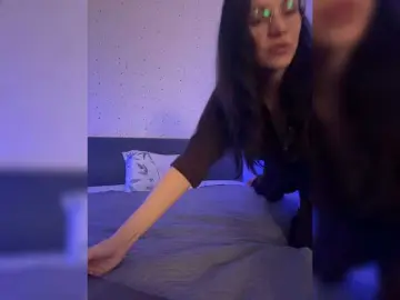 Buffi  live sex cam