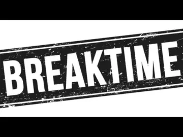 Classy-Carrie  live sex cam