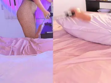 Classy-Carrie  live sex cam